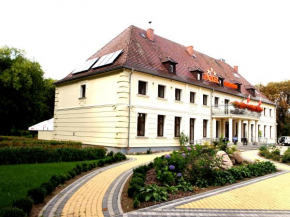 Hotel Świętoborzec in Łobez